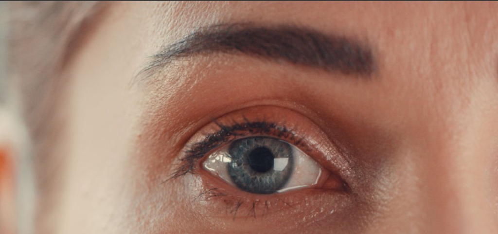 Close up of an irritated eye showing common eye allergies causes symptoms relief