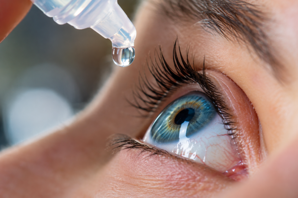 Close up of human eye showing tear film structure and lubrication